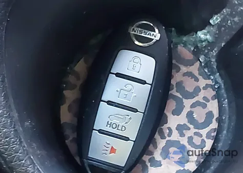 2015 Nissan Rogue S z USA, uszkodzony, nr VIN 5N1AT2MV3FC891451